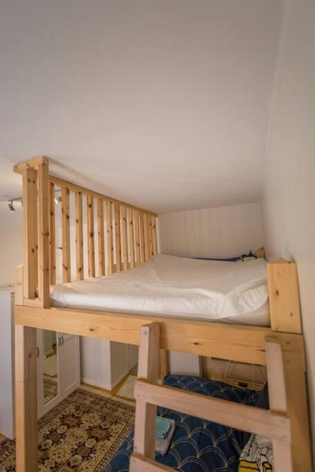 A Lovely Apartment Near Railway Station And Arena. Tampere Exterior photo